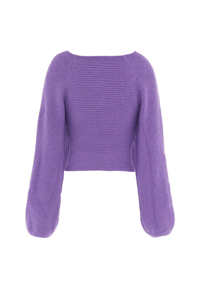 Kurzer Strickpullover mit Herzausschnitt