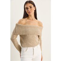 Grobstrickpullover mit Off-Shoulder-Ausschnitt