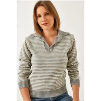 Gestreifter Strickpullover mit Polokragen