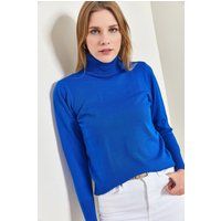Figurbetonter Rippstrick-Rollkragenpullover