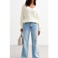Oversized Grobstrickpullover mit V-Ausschnitt