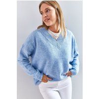 Lockerer Strickpullover mit V-Ausschnitt