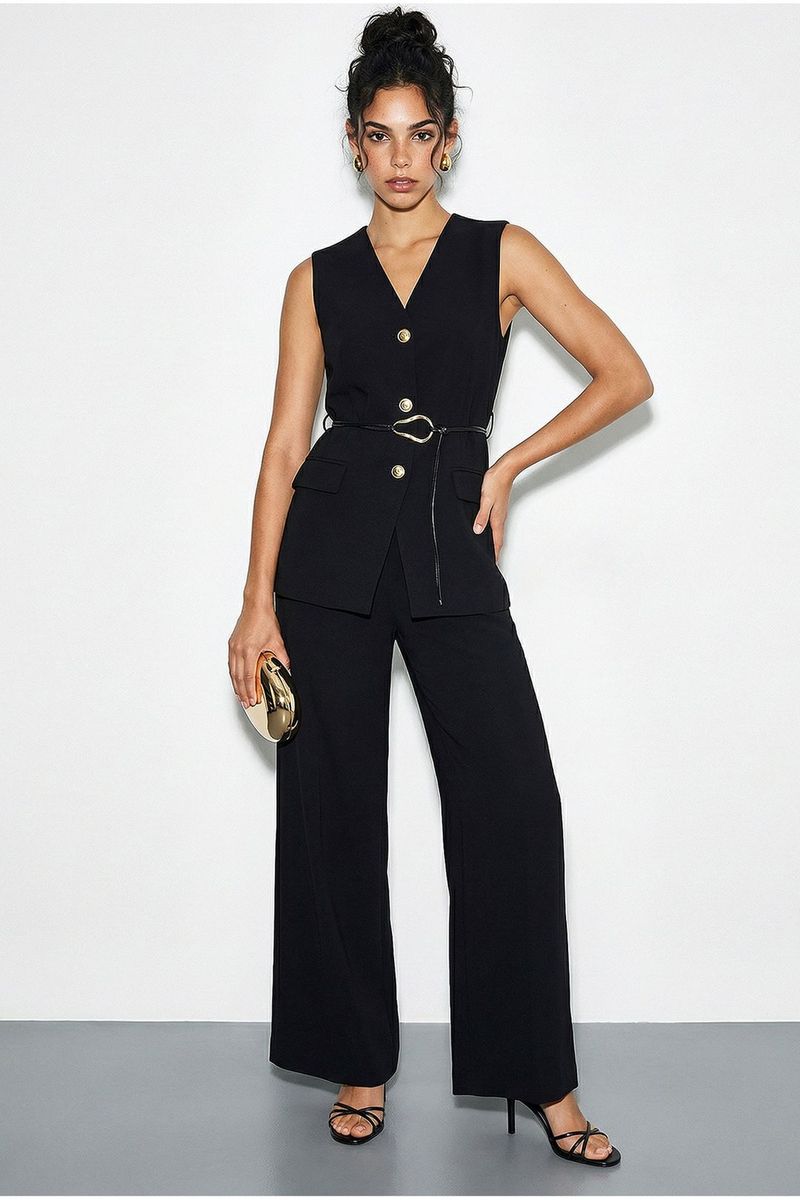 Elegantes Set aus Gürtelweste und Hose