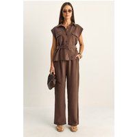 Zweiteiler mit Utility-Weste und weiter Hose