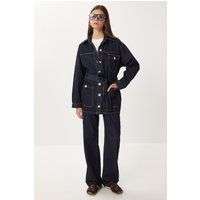 Jeansjacke mit Gürtel und Weite Hose
