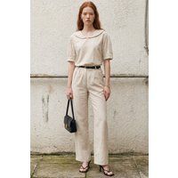 Elegantes Koordinationsset mit Schalkragen