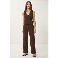 Texturiertes Set aus Wickelweste und weitgeschnittener Hose