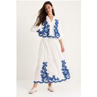 Besticktes Oversize-Shirt und Weithosen-Set