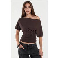 Asymmetrisches Stricktop mit Raffungen