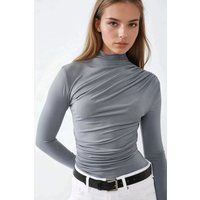 Langarmshirt mit Stehkragen und Drapierung