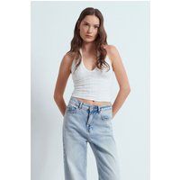 Zartes Spitzen-Halterneck-Crop-Top