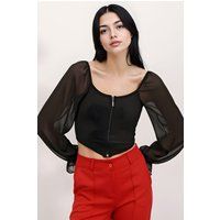 Gerippte Crop-Bluse mit Reißverschluss