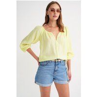 Leichte Musselinbluse mit Ballonärmeln