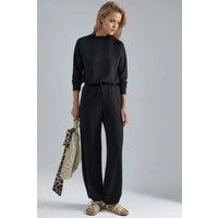 Minimalistisches Strick-Set mit Stehkragen