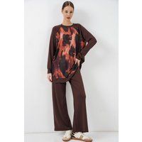 Oversize-Tunikaset mit abstraktem Print