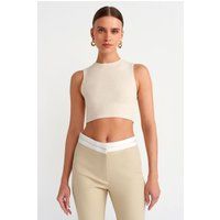Minimalistisches Rippstrick-Crop-Top