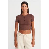 Geripptes Henley-Crop-Top