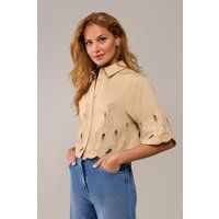 Elegante verkürzte Bluse mit Lochstickerei
