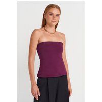 Eng anliegendes trägerloses Bandeau-Top