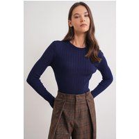 Weiches strukturiertes geripptes Langarmshirt