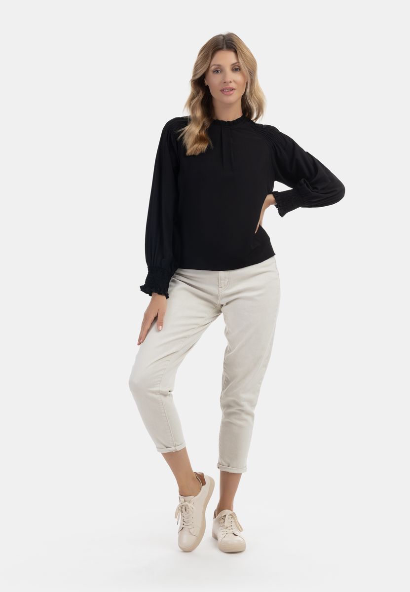 Romantische Bluse mit Rüschen-Kragen