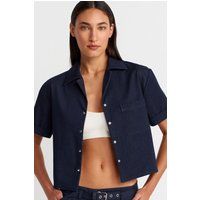 Kurzärmliges Cropped-Shirt aus Krepp