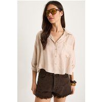 Texturiertes gestreiftes Crop-Shirt