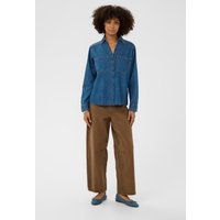 Lockeres Jeanshemd im Utility-Stil