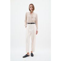 Klassische Bluse mit Rüschenkragen