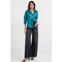 Elegantes Satin-Hemd mit Knopfleiste