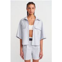 Kurzes Oversize-Krepp-Überhemd