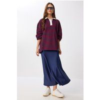 Hoch geschnittener Satin-Maxirock