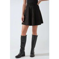 Eleganter Wildleder-Minirock mit hohem Bund