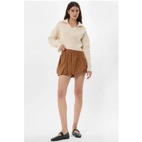 Hochtaillierter Mini-Ballon-Skort