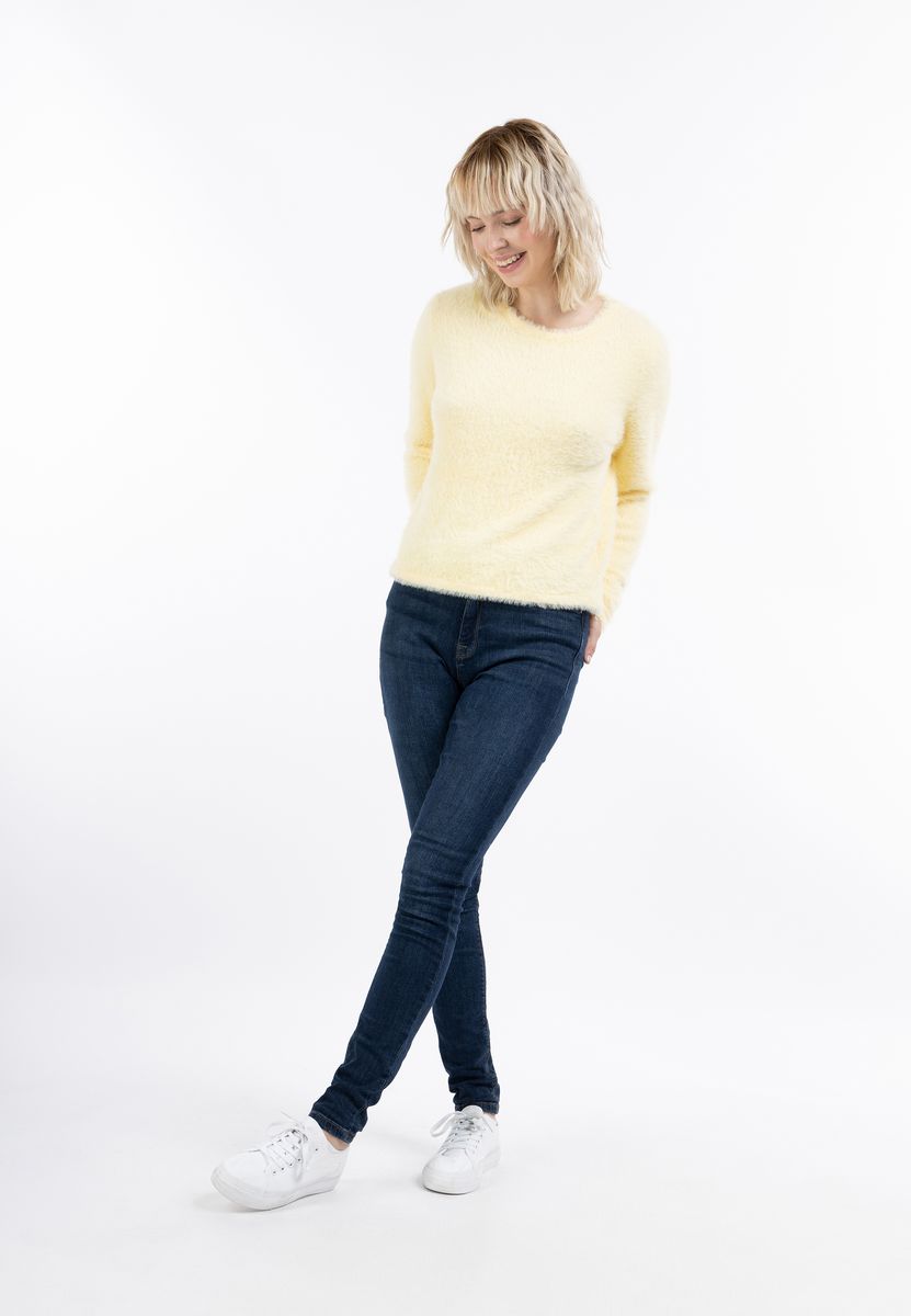 Weicher flauschiger Rundhals-Strickpullover