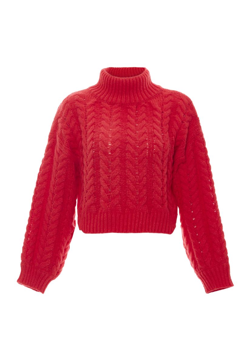 Zopfstrick-Rollkragenpullover in verkürzter Form