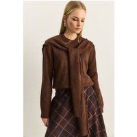 Klassischer Rundhals-Rippstrickpullover