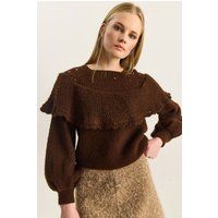 Strukturierter Strickpullover mit Rüschen