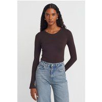 Schmaler Rippstrick-Pullover mit Rundhals