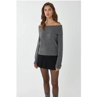 Schulterfreier Rippstrick-Pullover
