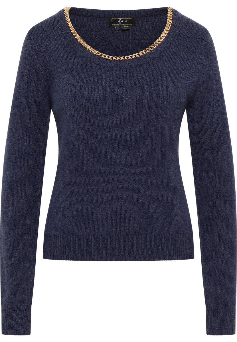 Eleganter Strickpullover mit Kette