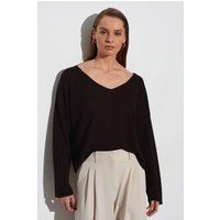 Entspannter Rippstrick-Pullover mit V-Ausschnitt