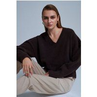 Strukturierter Rippstrick-Pullover mit V-Ausschnitt