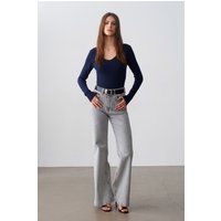 Eleganter V-Ausschnitt Rippstrickpullover