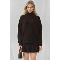 Oversized-Rollkragenpullover und Rippstrick-Rock Set