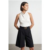 Ärmelloses Neckholder-Top mit Wasserfallausschnitt