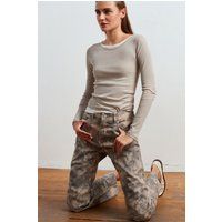 Schmal geschnittenes Langarmshirt aus Baumwolle