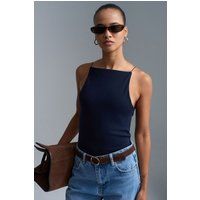 Minimalistisches Neckholder-Top mit dünnen Trägern