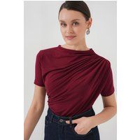 Elegantes Top mit asymmetrischer Drapierung
