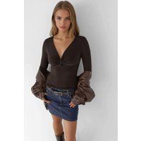 Langarm-Oberteil mit Twist-Front-Detail